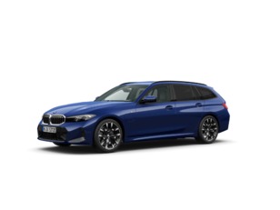 Fotos de BMW Serie 3 330e Touring color Azul. Año 2024. 215KW(292CV). Híbrido Electro/Gasolina. En concesionario Pruna Motor de Barcelona