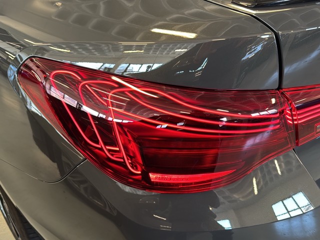 BMW i4 eDrive40 color Gris. Año 2025. 250KW(340CV). Eléctrico. En concesionario Enekuri Motor de Vizcaya