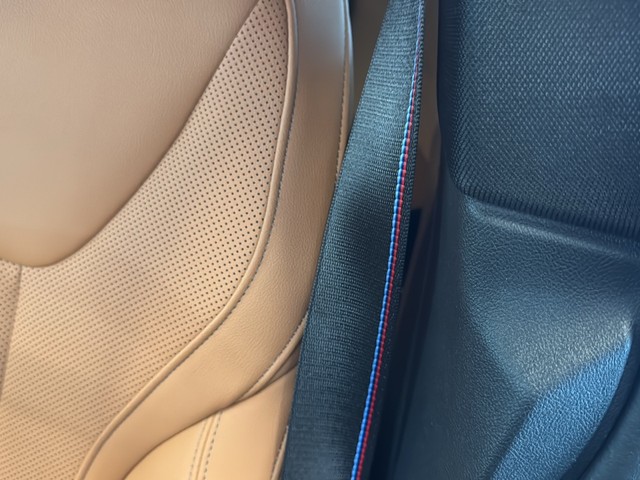 BMW i4 eDrive40 color Gris. Año 2025. 250KW(340CV). Eléctrico. En concesionario Enekuri Motor de Vizcaya