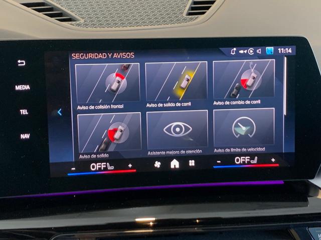 BMW X1 sDrive20d color Azul. Año 2025. 120KW(163CV). Diésel. En concesionario Unicars Ponent de Lleida