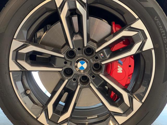 BMW X1 sDrive20d color Azul. Año 2025. 120KW(163CV). Diésel. En concesionario Unicars Ponent de Lleida