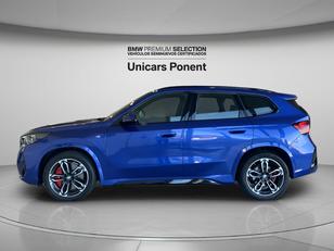 Fotos de BMW X1 sDrive20d color Azul. Año 2025. 120KW(163CV). Diésel. En concesionario Unicars Ponent de Lleida