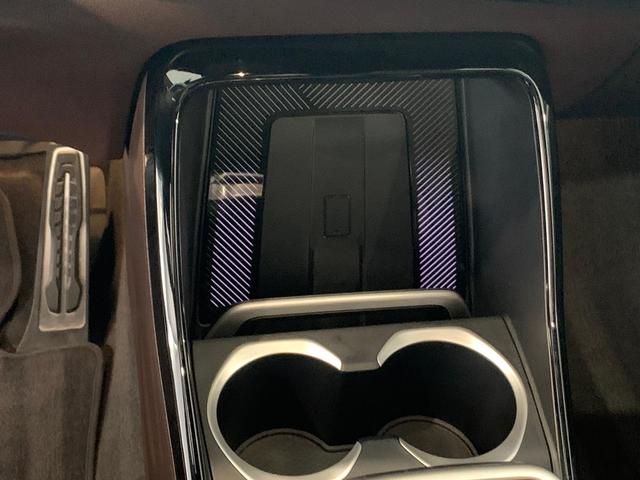 BMW X1 sDrive18d color Blanco. Año 2025. 110KW(150CV). Diésel. En concesionario Unicars Ponent de Lleida