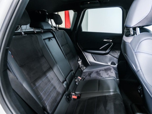 BMW X1 xDrive25e color Blanco. Año 2025. 180KW(245CV). Híbrido Electro/Gasolina. En concesionario Oliva Motor Tarragona de Tarragona