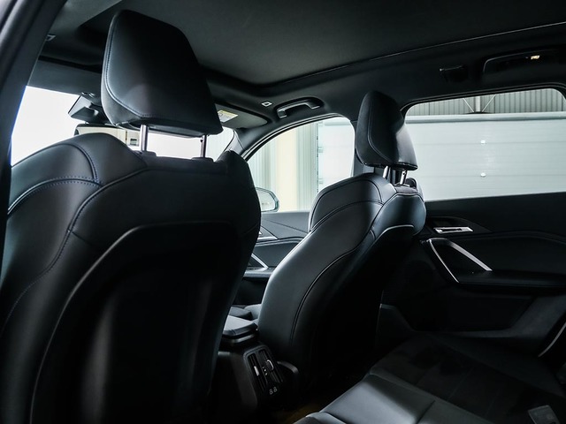 BMW X1 xDrive25e color Blanco. Año 2025. 180KW(245CV). Híbrido Electro/Gasolina. En concesionario Oliva Motor Tarragona de Tarragona