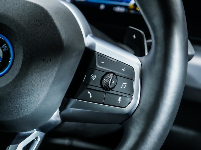 BMW X1 xDrive25e color Blanco. Año 2025. 180KW(245CV). Híbrido Electro/Gasolina. En concesionario Oliva Motor Tarragona de Tarragona