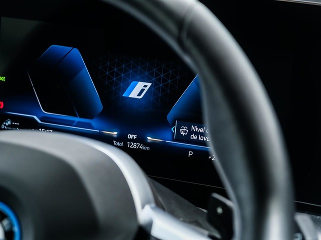 BMW X1 xDrive25e color Blanco. Año 2025. 180KW(245CV). Híbrido Electro/Gasolina. En concesionario Oliva Motor Tarragona de Tarragona