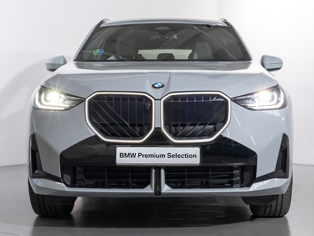 BMW X3 xDrive20d color Gris. Año 2025. 145KW(197CV). Diésel. En concesionario Oliva Motor Girona de Girona