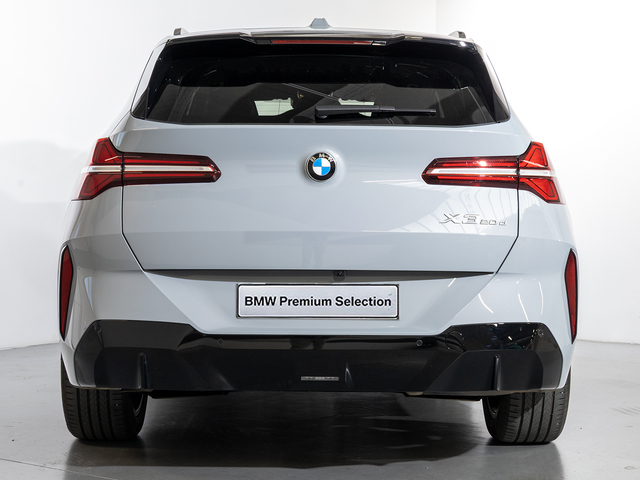 BMW X3 xDrive20d color Gris. Año 2025. 145KW(197CV). Diésel. En concesionario Oliva Motor Girona de Girona