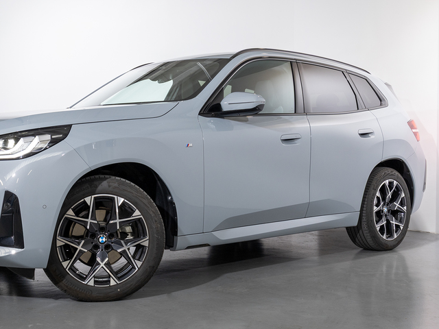 BMW X3 xDrive20d color Gris. Año 2025. 145KW(197CV). Diésel. En concesionario Oliva Motor Girona de Girona