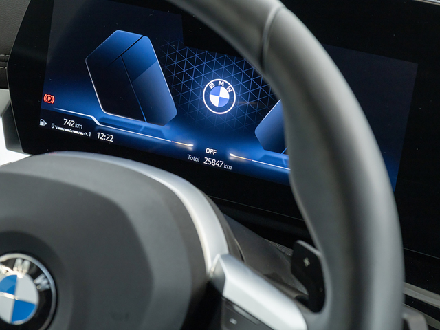 BMW X1 xDrive20d color Blanco. Año 2025. 120KW(163CV). Diésel. En concesionario Oliva Motor Girona de Girona