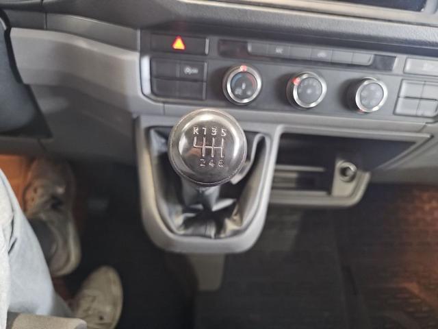 Volkswagen Crafter Chasis Carrozado Caja Abierta 2.0 TDI L4 RD RWD 90 kW (122 CV) 3.500