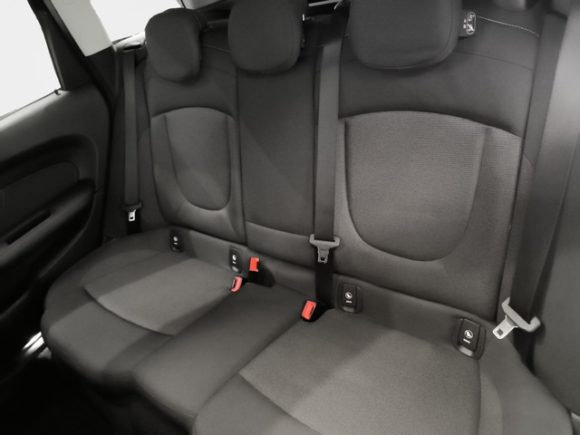 MINI MINI Clubman One D 85 kW (116 CV)
