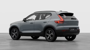 Volvo XC40 B3 G Plus Dark Auto 120 kW (163 CV) - 2 Volvo XC40 B3 G Seminuevo 120 KW (163CV) - 2