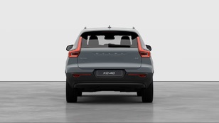 Volvo XC40 B3 G Plus Dark Auto 120 kW (163 CV) - 3 Volvo XC40 B3 G Seminuevo 120 KW (163CV) - 3