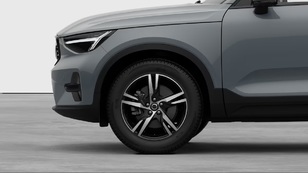 Volvo XC40 B3 G Plus Dark Auto 120 kW (163 CV) - 9 Volvo XC40 B3 G Seminuevo 120 KW (163CV) - 9