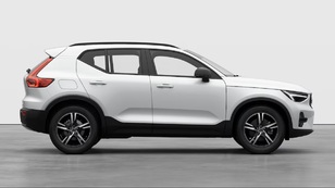 Volvo XC40 B4 G Plus Dark Auto 145 kW (197 CV) - 5 Volvo XC40 B4 G Seminuevo 145 KW (197CV) - 5
