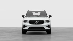 Volvo XC40 B4 G Plus Dark Auto 145 kW (197 CV) - 7 Volvo XC40 B4 G Seminuevo 145 KW (197CV) - 7