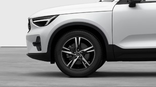 Volvo XC40 B4 G Plus Dark Auto 145 kW (197 CV) - 9 Volvo XC40 B4 G Seminuevo 145 KW (197CV) - 9