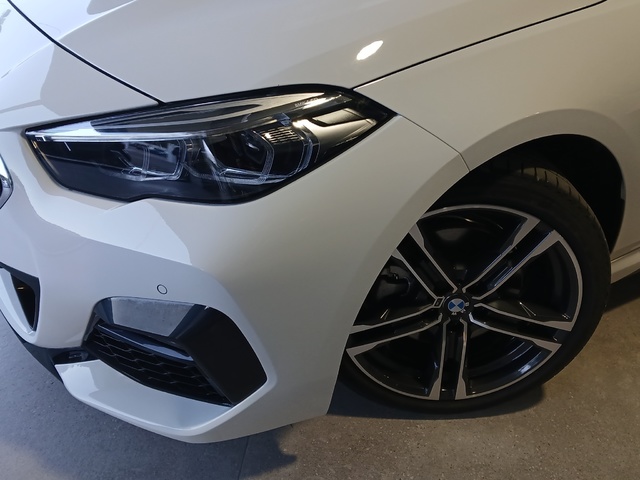 BMW Serie 2 218i Gran Coupe color Blanco. Año 2024. 103KW(140CV). Gasolina. En concesionario GANDIA Automoviles Fersan, S.A. de Valencia