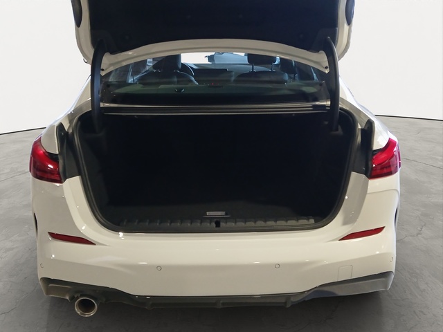 BMW Serie 2 218i Gran Coupe color Blanco. Año 2024. 103KW(140CV). Gasolina. En concesionario GANDIA Automoviles Fersan, S.A. de Valencia