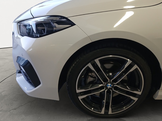 BMW Serie 2 218i Gran Coupe color Blanco. Año 2024. 103KW(140CV). Gasolina. En concesionario GANDIA Automoviles Fersan, S.A. de Valencia