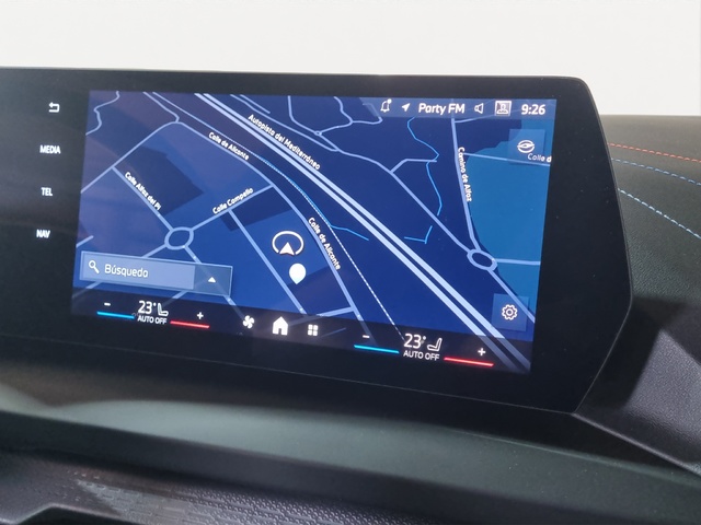 BMW Serie 1 118d color Gris. Año 2025. 110KW(150CV). Diésel. En concesionario SAN JUAN Automoviles Fersan S.A. de Alicante