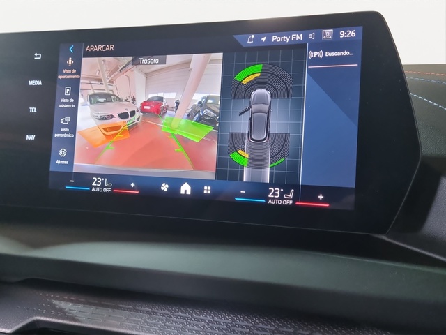 BMW Serie 1 118d color Gris. Año 2025. 110KW(150CV). Diésel. En concesionario SAN JUAN Automoviles Fersan S.A. de Alicante