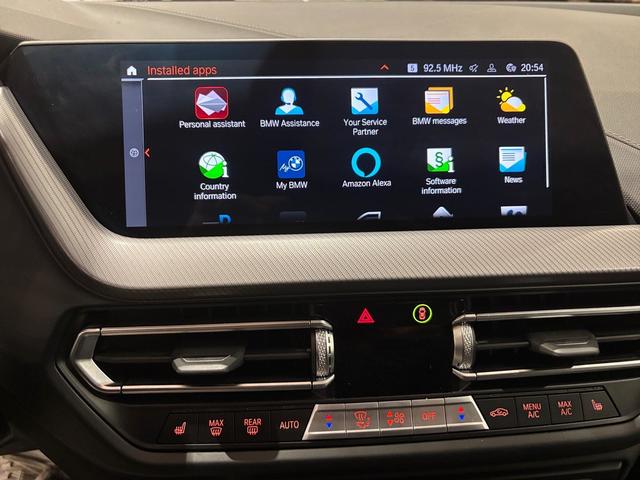 BMW Serie 2 218d Gran Coupe color Rojo. Año 2024. 110KW(150CV). Diésel. En concesionario Automotor Costa, S.L.U. de Almería