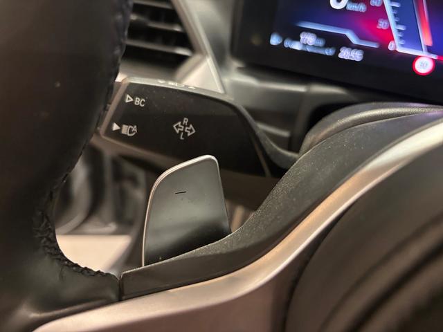 BMW Serie 4 420d Cabrio color Gris. Año 2024. 140KW(190CV). Diésel. En concesionario Automotor Costa, S.L.U. de Almería