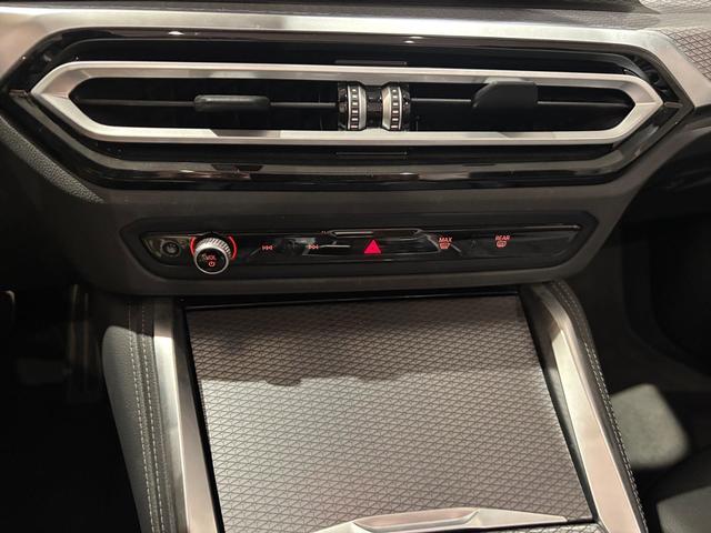 BMW Serie 4 420d Cabrio color Gris. Año 2024. 140KW(190CV). Diésel. En concesionario Automotor Costa, S.L.U. de Almería