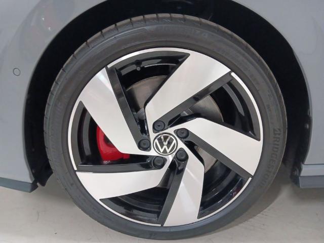 Volkswagen Golf GTI 2.0 TSI 195 kW (265 CV) DSG