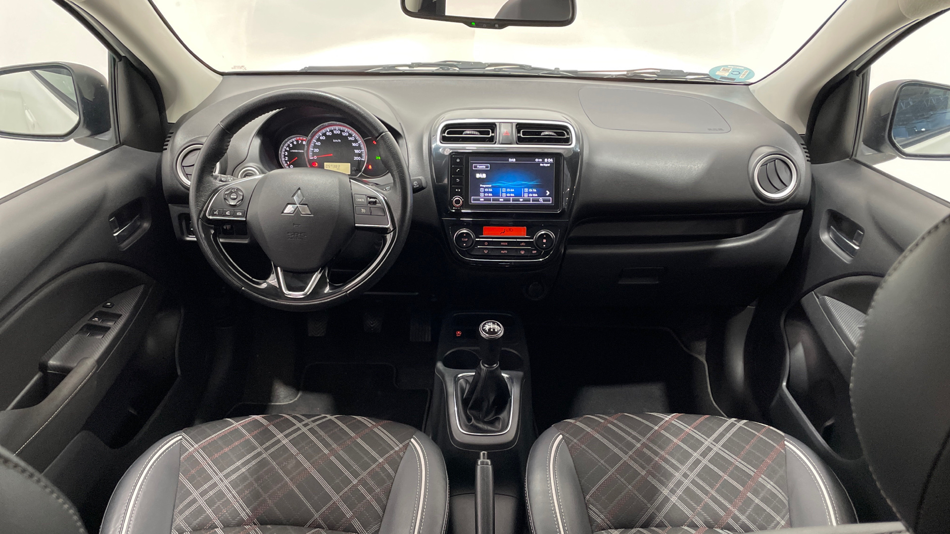 Mitsubishi Space Star 120 MPI en Barcelona