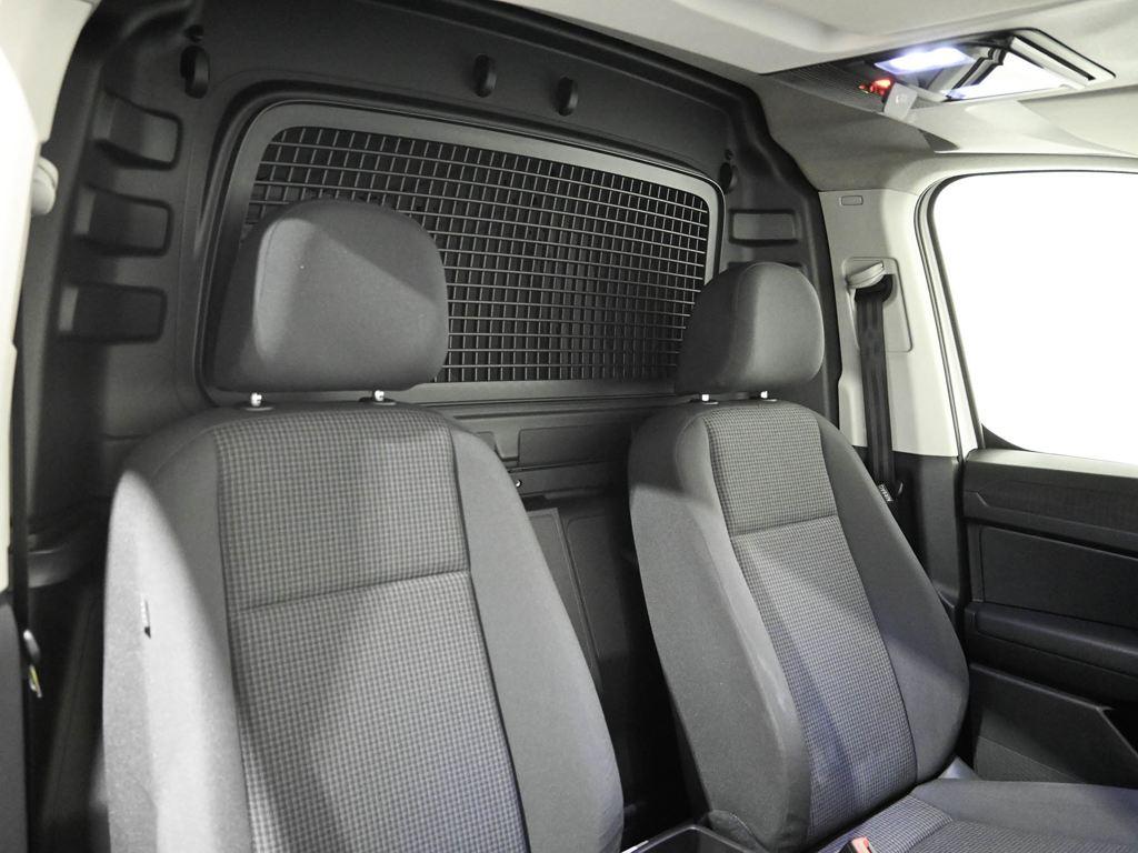 Volkswagen Caddy Cargo 2.0 TDI 55 kW (75 CV) 7