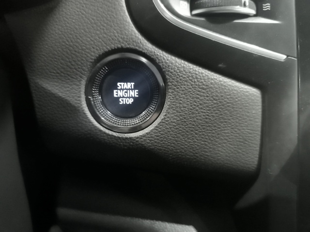 Renault Megane Intens Blue dCi 85 kW (115 CV)