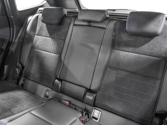 BMW X1 sDrive20i color Negro. Año 2025. 125KW(170CV). Gasolina. En concesionario Caetano Cuzco, Alcalá de Madrid