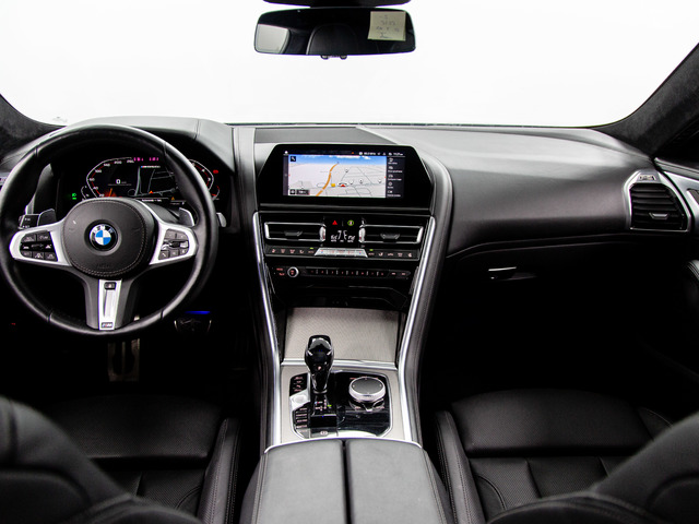 BMW Serie 8 M850i Coupe color Negro. Año 2019. 390KW(530CV). Gasolina. En concesionario Móvil Begar Alicante de Alicante