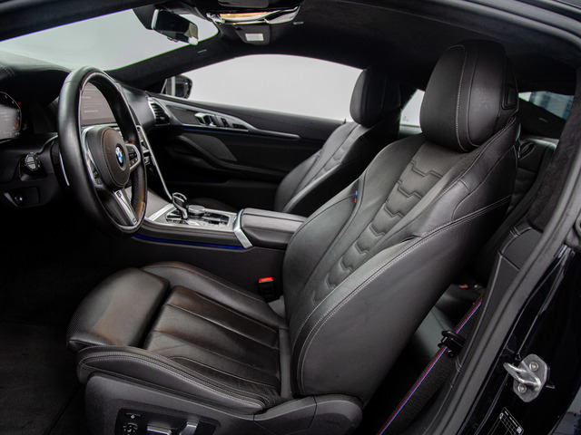 BMW Serie 8 M850i Coupe color Negro. Año 2019. 390KW(530CV). Gasolina. En concesionario Móvil Begar Alicante de Alicante