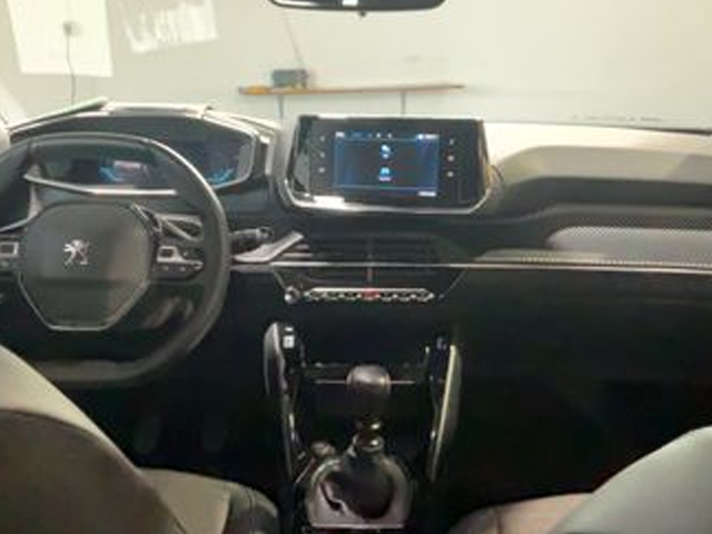 Peugeot 2008 PureTech 100 S&S Allure Pack 75 kW (100 CV)