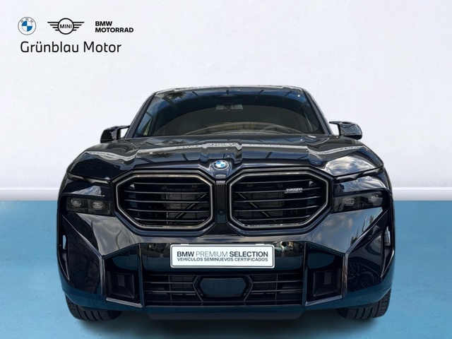 BMW XM 50e color Negro. Año 2025. 350KW(476CV). Híbrido Electro/Gasolina. En concesionario Grünblau Motor (Bmw y Mini) de Cantabria