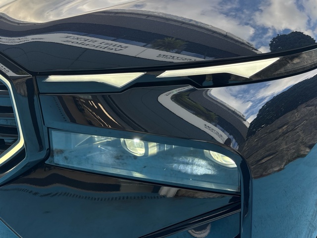 BMW XM 50e color Negro. Año 2025. 350KW(476CV). Híbrido Electro/Gasolina. En concesionario Grünblau Motor (Bmw y Mini) de Cantabria