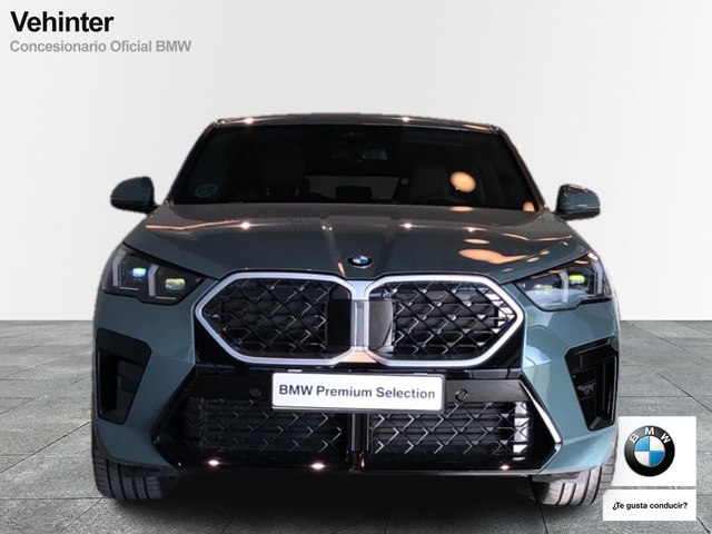 BMW X2 sDrive18d color Verde. Año 2025. 110KW(150CV). Diésel. En concesionario Vehinter Alcorcón de Madrid