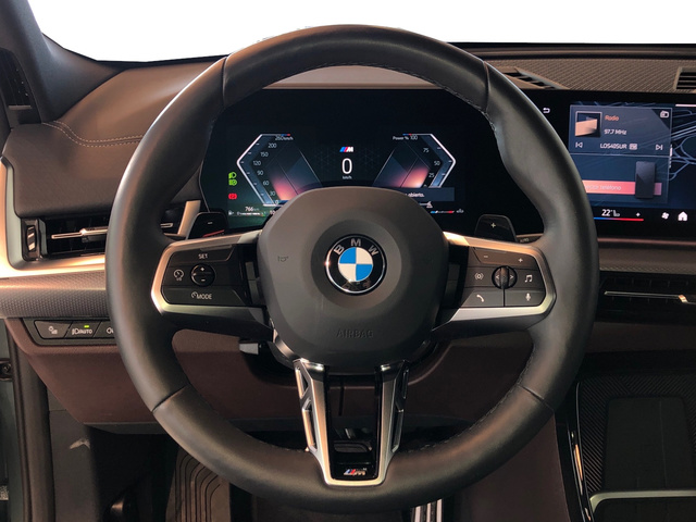 BMW X2 sDrive18d color Verde. Año 2025. 110KW(150CV). Diésel. En concesionario Vehinter Alcorcón de Madrid