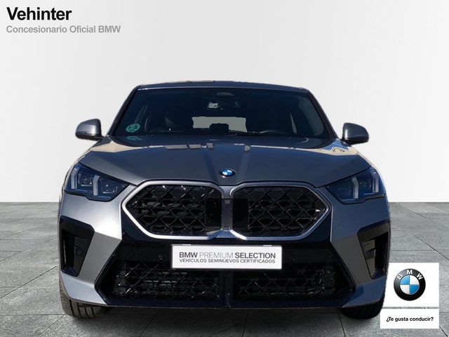 BMW X2 sDrive18d color Gris. Año 2025. 110KW(150CV). Diésel. En concesionario Vehinter Getafe de Madrid