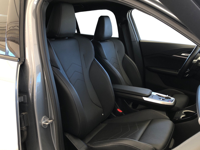 BMW X2 sDrive18d color Gris. Año 2025. 110KW(150CV). Diésel. En concesionario Vehinter Getafe de Madrid