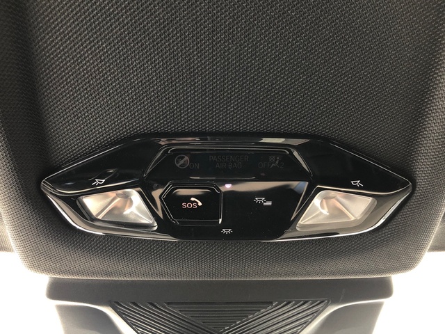 BMW X2 sDrive18d color Gris. Año 2025. 110KW(150CV). Diésel. En concesionario Vehinter Getafe de Madrid