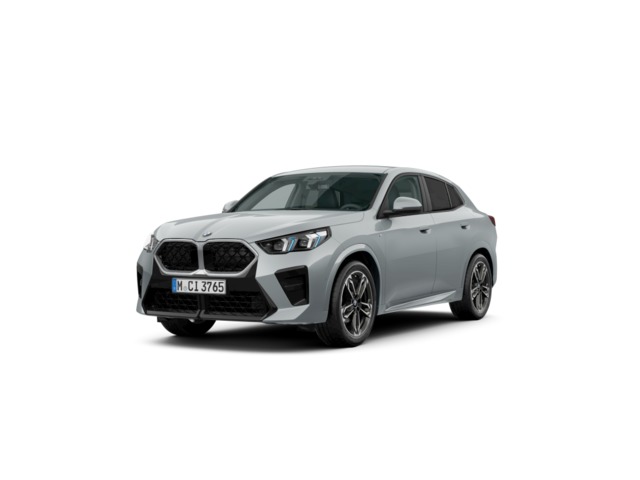 BMW X2 sDrive18d color Gris. Año 2025. 110KW(150CV). Diésel. En concesionario Momentum S.A. de Madrid