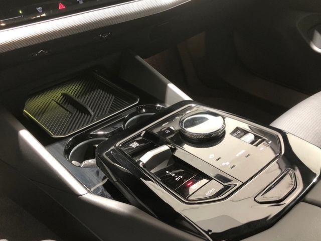 BMW Serie 5 520d Touring color Gris. Año 2025. 145KW(197CV). Diésel. En concesionario Auto Premier, S.A. - MADRID de Madrid