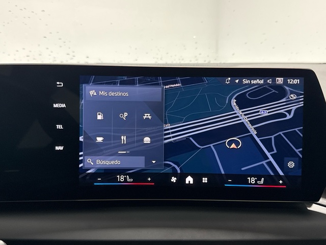 BMW Serie 2 220d Gran Coupe color Negro. Año 2025. 120KW(163CV). Diésel. En concesionario Auto Premier, S.A. - ALCALÁ DE HENARES de Madrid