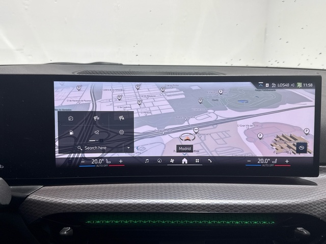 BMW Serie 3 318d color Negro. Año 2025. 110KW(150CV). Diésel. En concesionario Auto Premier, S.A. - ALCALÁ DE HENARES de Madrid